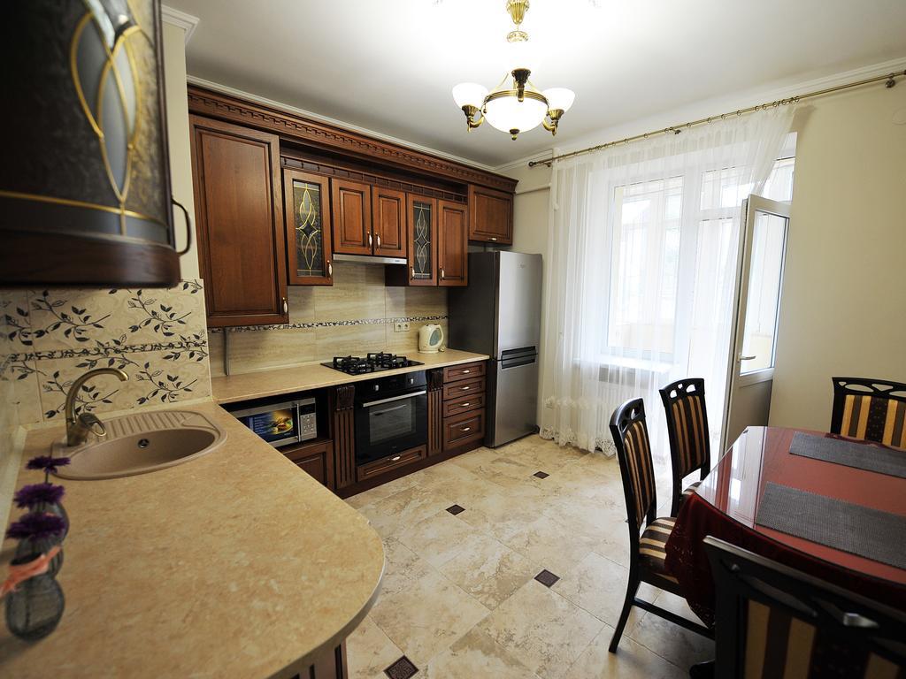 Apartment On Knyagini Olga Street Lviv Ngoại thất bức ảnh